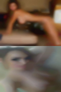300 naked partner girls.