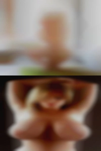 Very tanned fat girls looking nude girls.
