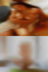 I'm 44 old horny couple hand play man!
