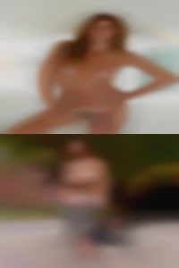 Virginia posing nude.