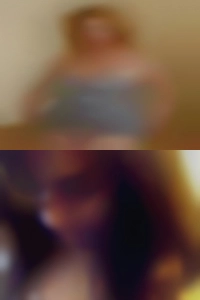 Either naked housewives M/F milfs or F/F.